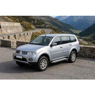 Boční nášlapy Rainbow (2 ks, hliník) Mitsubishi Pajero Sport 2008–2015 fotografie 1