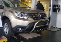 Renault Duster 2018–2024 Nerezový přední ochranný rám (bullbar) WT003 bez nápisu fotografie 15