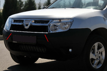 Renault Duster 2008–2017 Nerezové lišty na masku chladiče fotografie 1