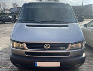 Volkswagen T4 Caravelle/Multivan 1990–2003 Mračítka na světlomety se šikmou kapotou (2 ks) Černý lesk fotografie 3