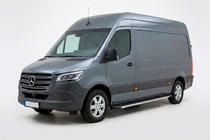 Mercedes Sprinter W907/W910 2018– Boční nášlapy Maya V1 (2 ks, hliník) fotografie 1