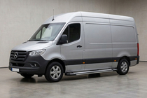 Mercedes Sprinter W907/W910 2018– Boční nášlapy Rainbow (2 ks, hliník) fotografie 1