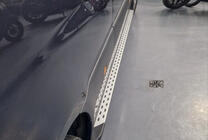 Mercedes Sprinter W907/W910 2018– Boční nášlapy DOT-Line (2 ks, hliník) Dlouhý rozvor fotografie 5