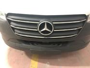 Mercedes Sprinter W907/W910 2018– Kryty masky chladiče (5 ks, nerez) Carmos - turecká ocel fotografie 8