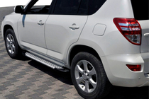Toyota Rav 4 2006–2013 Boční nášlapy Allmond Grey (2 ks, hliník) fotografie 1