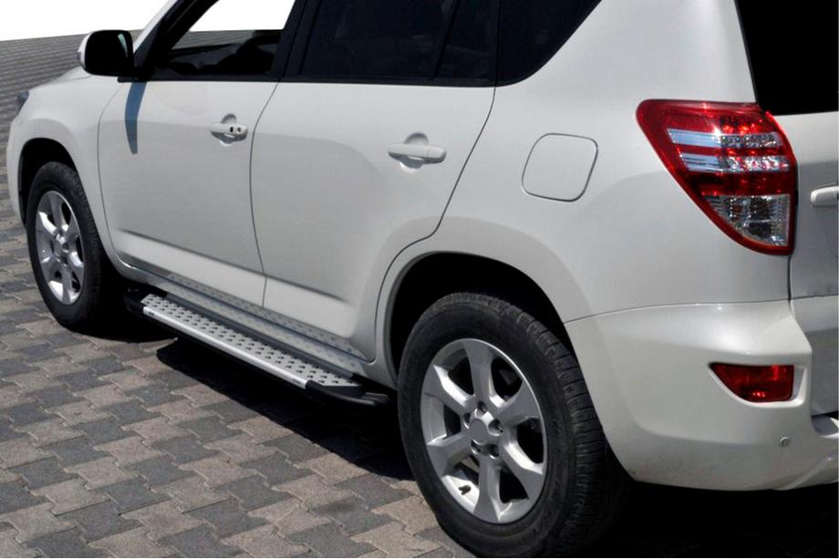 Toyota Rav 4 2006–2013 Boční nášlapy Allmond Grey (2 ks, hliník) Image
