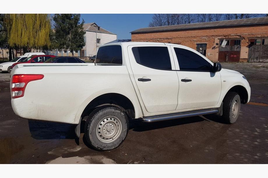 Fiat Fullback 2016– Boční nášlapy Premium (2 ks, nerez) Image