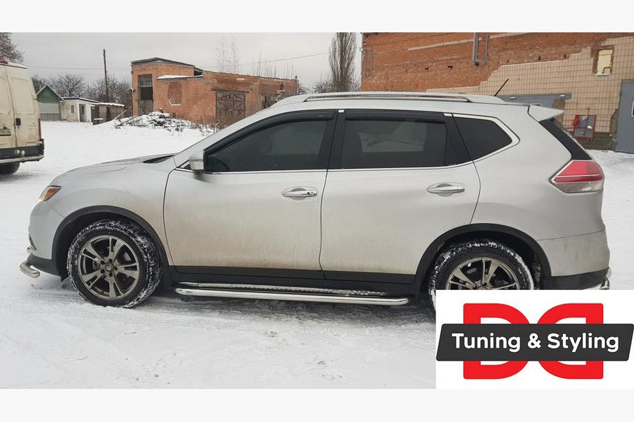 Nissan X-trail T32/Rogue 2014–2021 Boční nášlapy Premium (2 ks, nerez) Ø60 mm Image