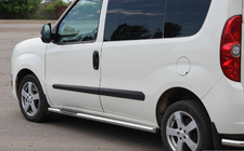 Opel Combo 2012–2018 Boční nerezové trubky (2 ks) fotografie 2