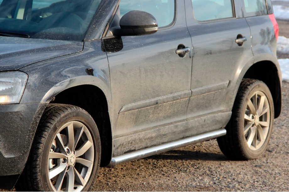 Skoda Yeti 2009–2017 Boční nerezové trubky (2 ks) Image