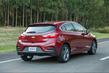 Hatchback druhé generace Chevrolet Cruze fotografie 3