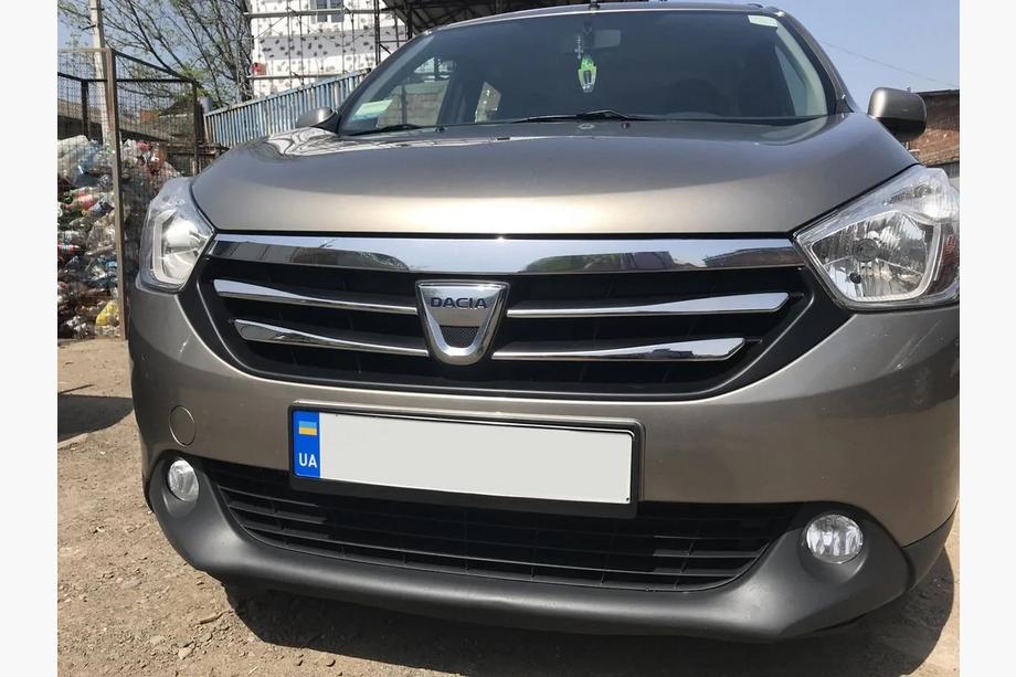 Dacia Lodgy 2012–2022 Nerezové lišty na masku chladiče (4 ks) Fotografie 6