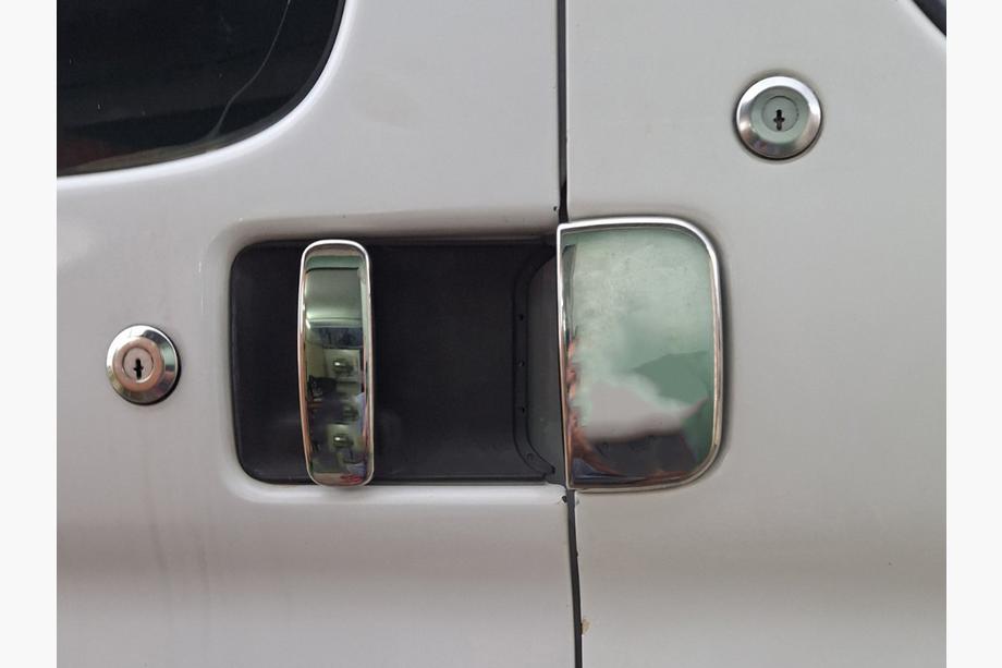 Citroen Berlingo 1996–2008 Nerezové kryty dveřních klik Dvoje přední, jedny posuvné Image