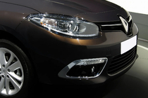 Renault Fluence 2009–2016 Chromové rámečky mlhovek (2013↗, 2 ks, nerez) fotografie 1