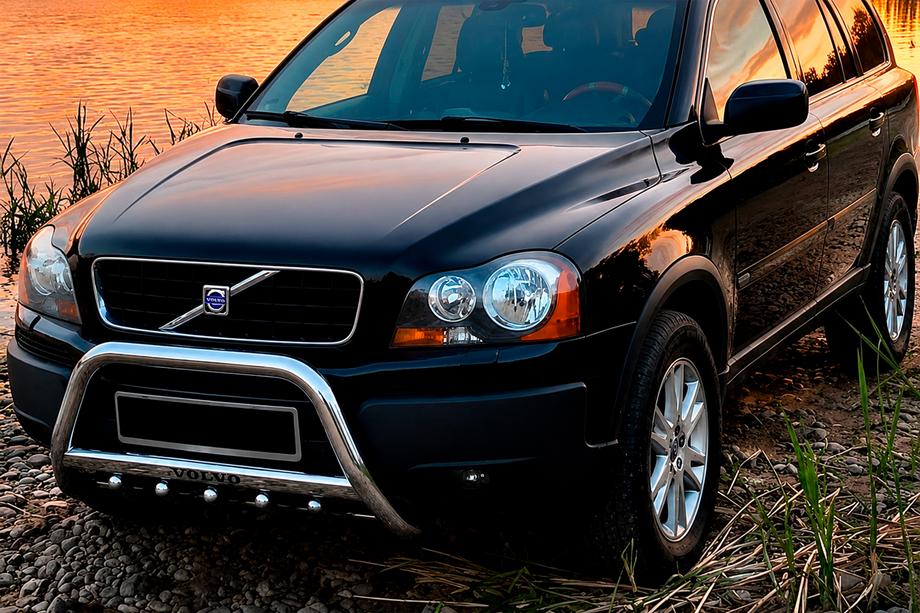 Volvo XC90 2002–2014 Přední ochranný rám (bullbar) WT004 (nerez) Image