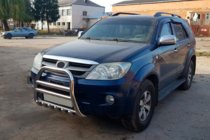 Toyota Fortuner 2006–2015 Přední nerezový ochranný rám F12-11 fotografie 2