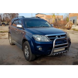 Přední nerezový ochranný rám F12-11 Toyota Fortuner 2006–2015 fotografie 3