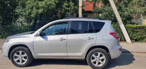 Toyota Rav 4 2006–2013 Střešní ližiny Skyport (černé) fotografie 3