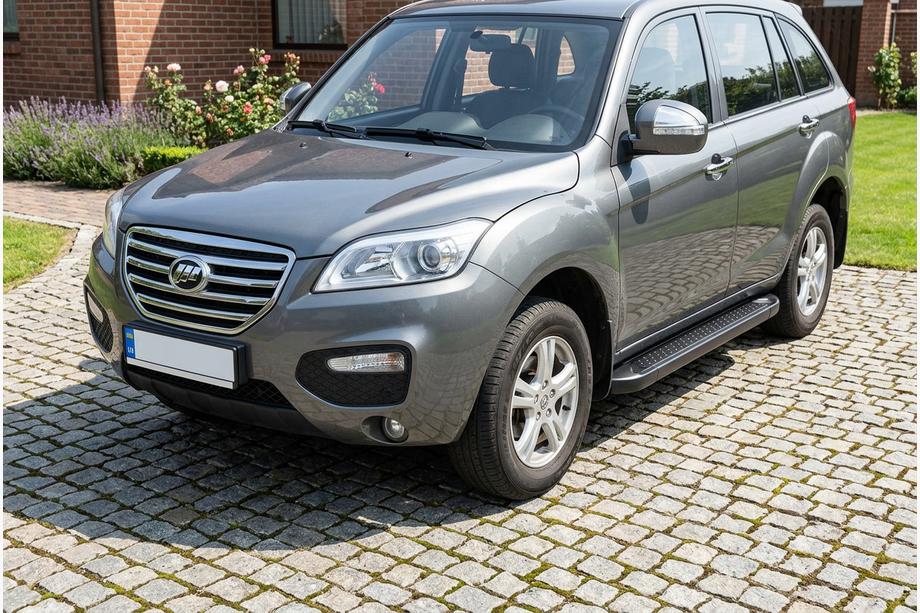 Lifan X60 2011– Boční nášlapy Allmond Black (2 ks, hliník) Image