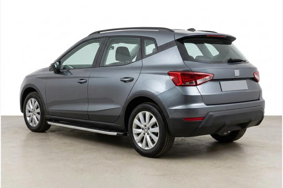Seat Arona 2017– Boční nášlapy Fullmond (2 ks, hliník) Image