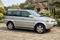 Honda HR-V 1998–2006 Boční prahy Tayga Grey (2 ks, hliník) fotografie 1