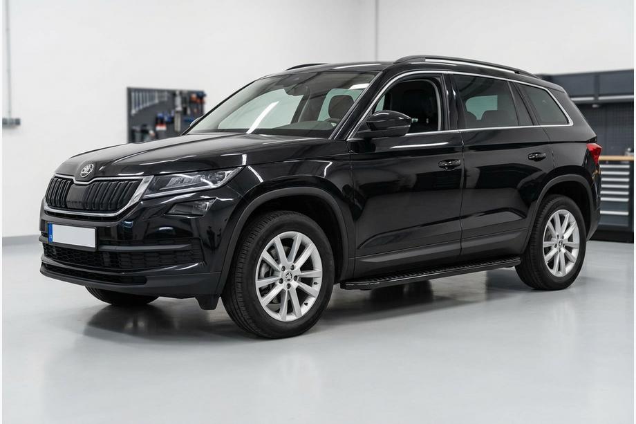 Skoda Kodiaq 2016–2023 Boční nášlapy Tayga Black (2 ks, hliník) Image