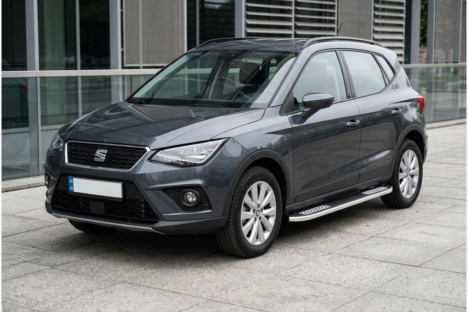 Seat Arona 2017– Boční nášlapy Tayga V2 (2 ks, hliník) Image