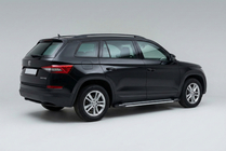 Skoda Kodiaq 2016–2023 Boční nášlapy Rainbow (2 ks, hliník) fotografie 1