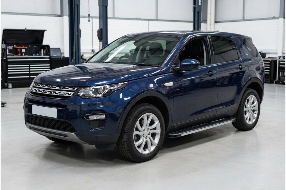 Land Rover Discovery Sport 2014– Boční nášlapy Maya V1 (2 ks, hliník) 2014-2019 Image