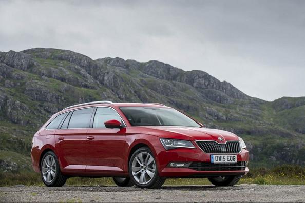 Test Skoda Superb Combi 3. generace