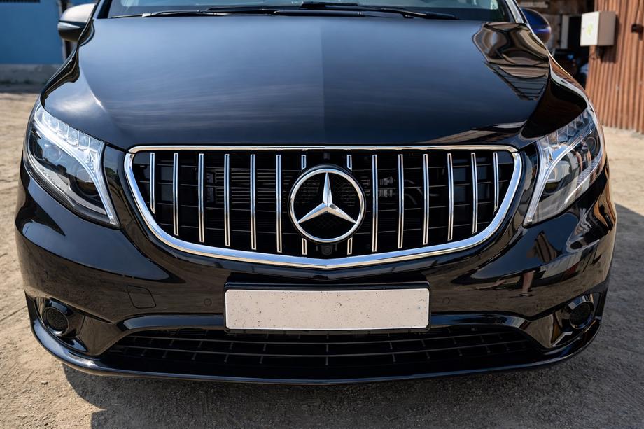 Mercedes Vito/V-class W447 2014– Přední maska chladiče GT Panamericana Chrome (2014-2023 pro Vito W447) Fotografie 1