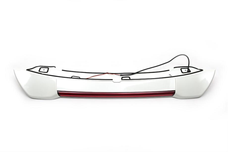 Toyota Land Cruiser 200 2007–2021 Spoiler s LED (2016-2021) Fotografie 9