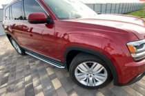 Volkswagen Atlas (Terramont) 2016– Boční nášlapy OEM (2 ks, hliník) fotografie 3