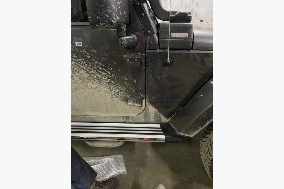 Jeep Wrangler 2007–2017 Boční nášlapy Silver (2 ks) Fotografie 6