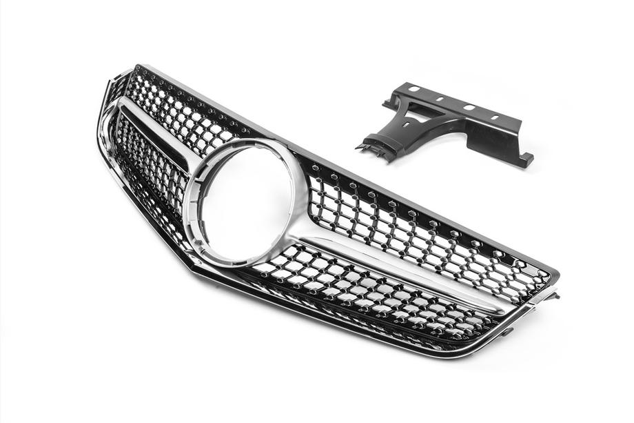 Mercedes E-Class kupé C207 2010–2017 Predni maska chladice (2009-2013, Diamond Silver) Fotografie 5