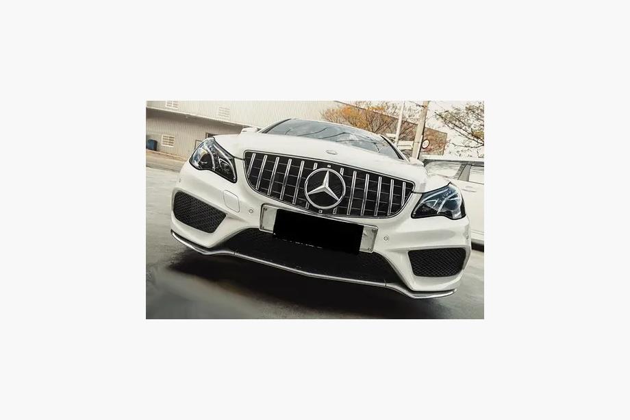 Mercedes E-Class kupé C207 2010–2017 Přední mřížka chladiče (2014-2016, GT Panamericana) Fotografie 7