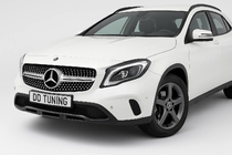 Mercedes GLA X156 2014–2019 Přední maska chladiče Diamond Silver (2017-2019) fotografie 1