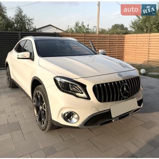 Přední maska chladiče GT Panamericana (2017-2019) Mercedes GLA X156 2014–2019 fotografie 4