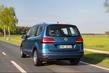 Modernizovaný minivan Volkswagen Sharan druhé generace fotografie 9