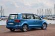 Modernizovaný minivan Volkswagen Sharan druhé generace fotografie 3