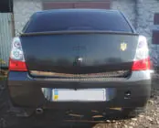Dacia Logan I 2005–2008 Nerezová lišta spodní hrany víka kufru fotografie 5