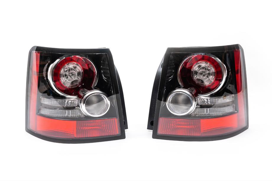 Range Rover Sport 2005–2013 Zadní světla OEM (2 ks) Fotografie 2