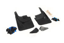 Toyota Land Cruiser 200 2007–2021 Sada body kitu 2016-2021 (Executive 2016) Černá barva fotografie 12