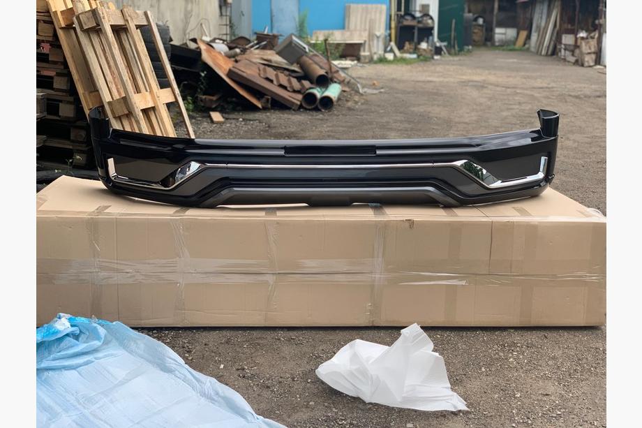 Toyota Land Cruiser 200 2007–2021 Sada bodykitu 2016↗ (Modelista V3) Bílá barva Fotografie 8