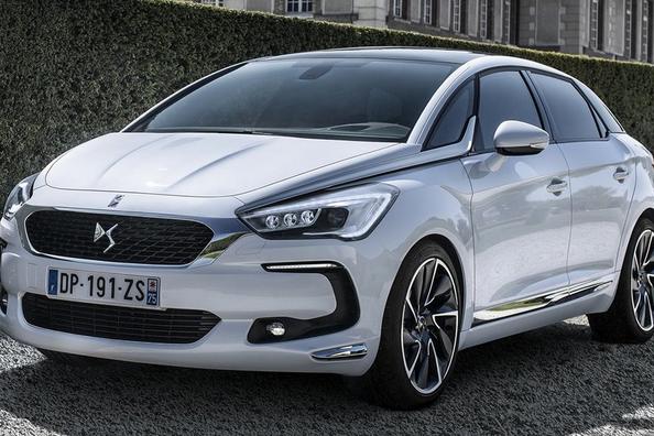 Recenze pětidveřového hatchbacku Citroen DS5