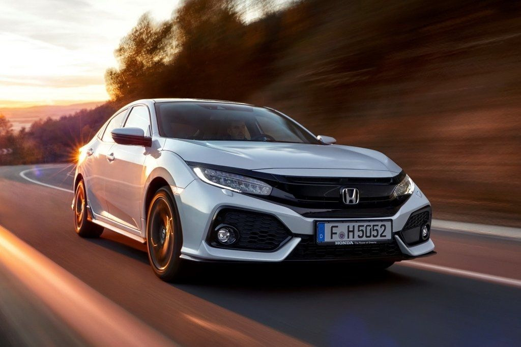 Pětidveřový hatchback desáté generace Honda Civic 5D
