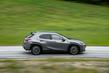 Hybridní modifikace crossoveru Lexus UX 250h fotografie 2