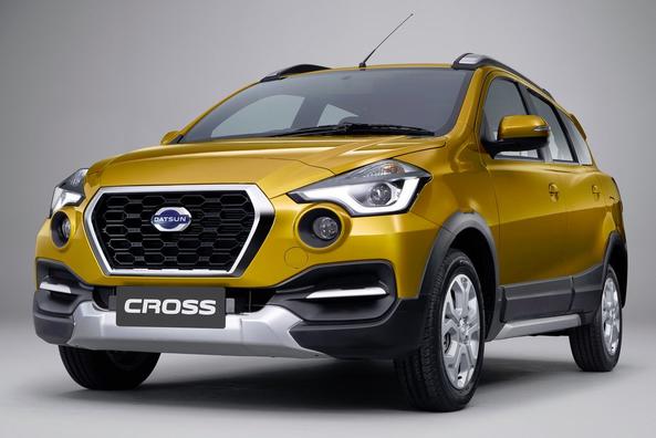 Recenze sedmimístného crossoveru Datsun Cross