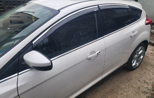 Ford Focus III 2011–2017 Ofuky oken s chromovou lištou Niken (SD/HB, 4 ks) fotografie 6