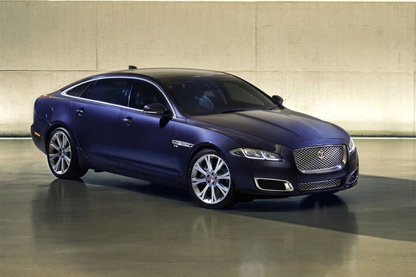 Recenze vlajkového sedanu Jaguar XJ